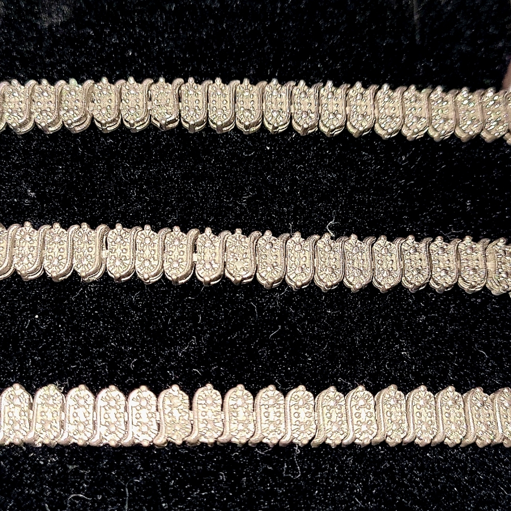 NWOT Tiny diamond tennis bracelet with double safety latch